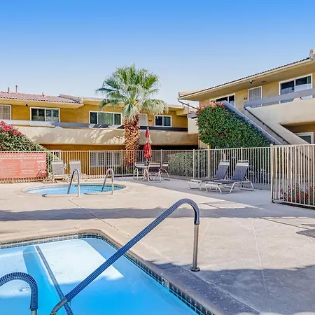 Peaceful Paradise On Palm Canyon Drive Permit# 4852